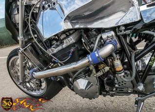 Custom Jean Pierre GSX R 1400 15